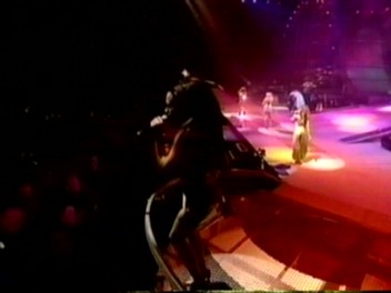 Istanbul_13_Love_Thing_(91).jpg Istanbul_13_Love_Thing_(91).jpg