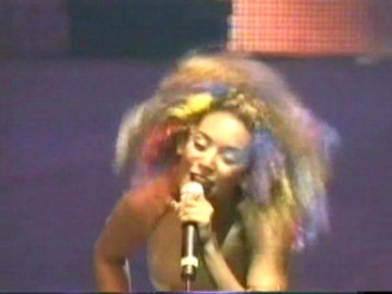 Istanbul_16_Wannabe_(93).jpg Istanbul_16_Wannabe_(93).jpg