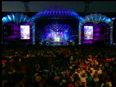 Wembley_02_If_U_Cant_Dance_(6).jpg Wembley_02_If_U_Cant_Dance_(6).jpg