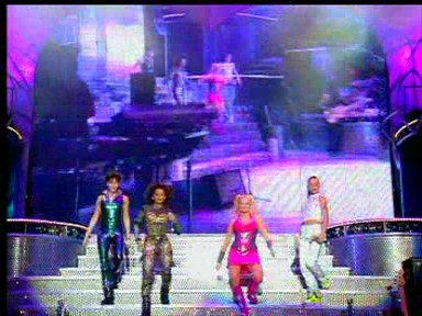 Wembley_02_If_U_Cant_Dance_(74).jpg Wembley_02_If_U_Cant_Dance_(74).jpg