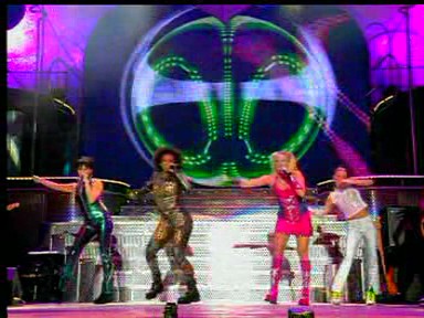 Wembley_02_If_U_Cant_Dance_(81).jpg Wembley_02_If_U_Cant_Dance_(81).jpg