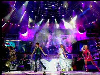 Wembley_02_If_U_Cant_Dance_(92).jpg Wembley_02_If_U_Cant_Dance_(92).jpg