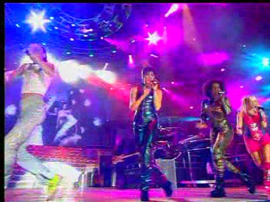 Wembley_03_Who_Do_You_Think_You_Are_(136).jpg Wembley_03_Who_Do_You_Think_You_Are_(136).jpg