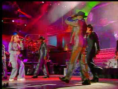 Wembley_04_Something_Kinda_Funny_(70).jpg Wembley_04_Something_Kinda_Funny_(70).jpg